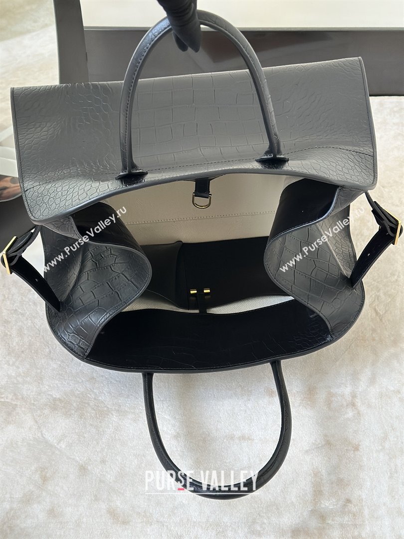 The Row Margaux 15 Tote Bag in Samanta Crocodile Embossed Leather Black 2026 8818L (CL-260410030)