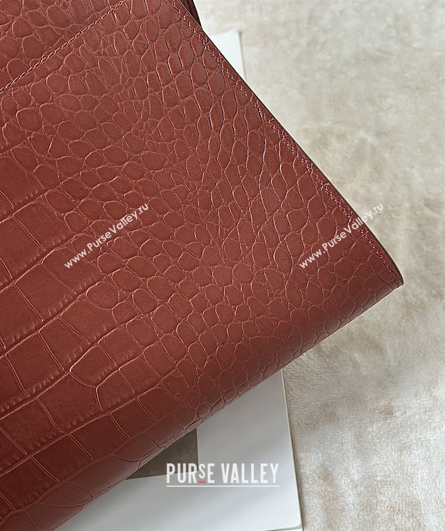The Row Margaux 15 Tote Bag in Samanta Crocodile Embossed Leather Burgundy 2026 8818L (CL-260410032)