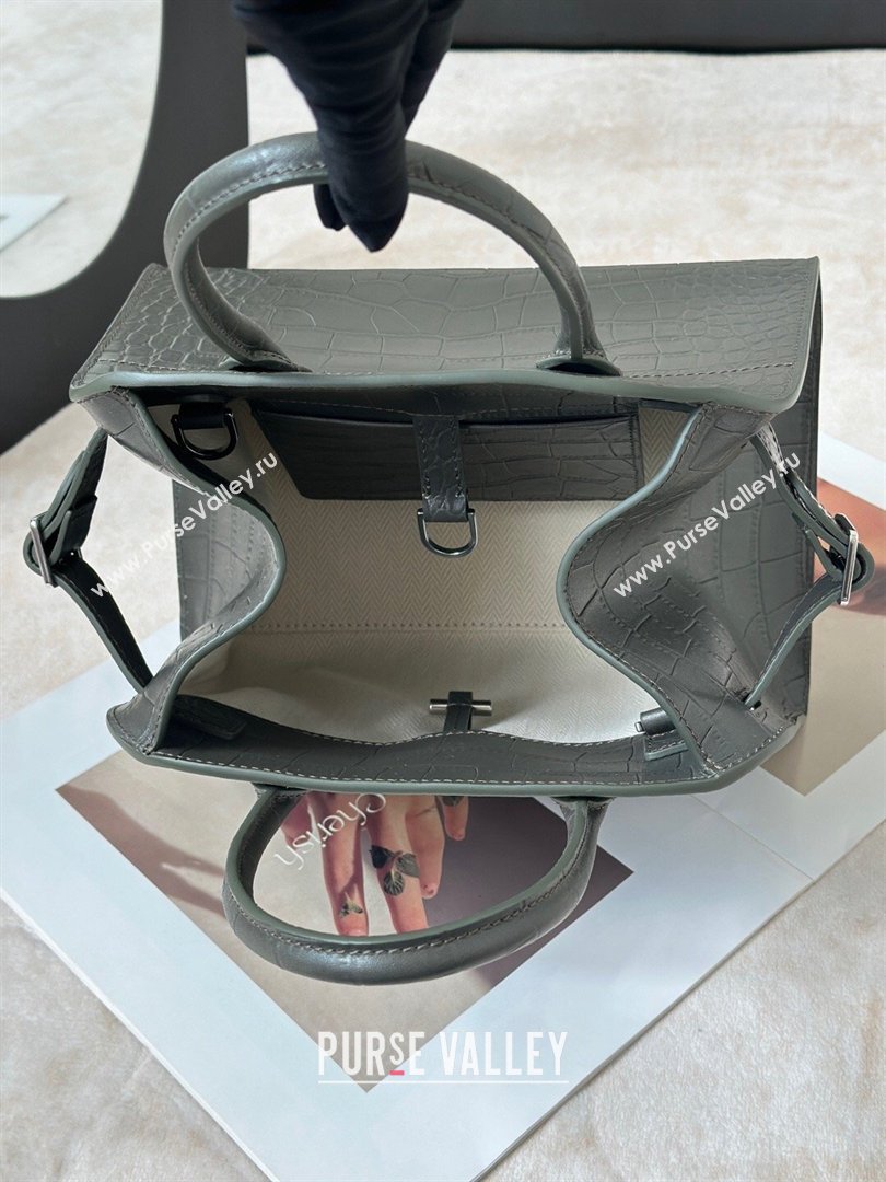 The Row Margaux 10 Tote Bag in Samanta Crocodile Embossed Leather Dark Green 2026 8818S (CL-260410024)