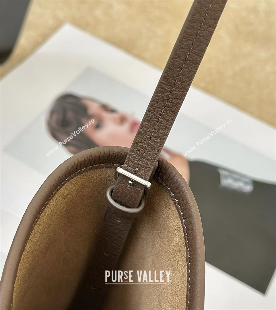 The Row N/S Park Crossbody Bag in Bonaudo Grained Leather Smoked Taupe 2026 8859 (CL-260410052)