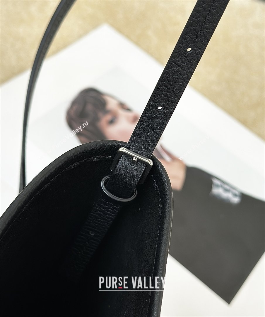 The Row N/S Park Crossbody Bag in Bonaudo Grained Leather Black 2026 8859 (CL-260410053)