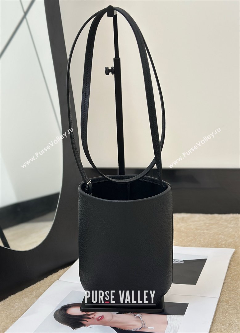 The Row N/S Park Crossbody Bag in Bonaudo Grained Leather Black 2026 8859 (CL-260410053)