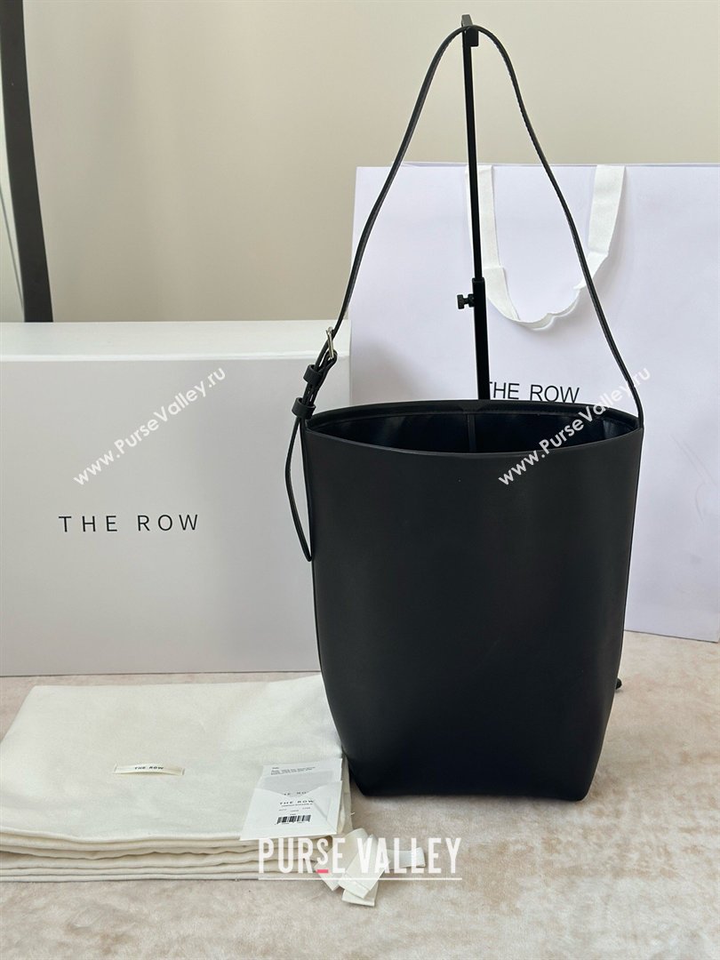 The Row Park Bucket Bag in Masoni Leather Black 2026 8860 (CL-260410050)