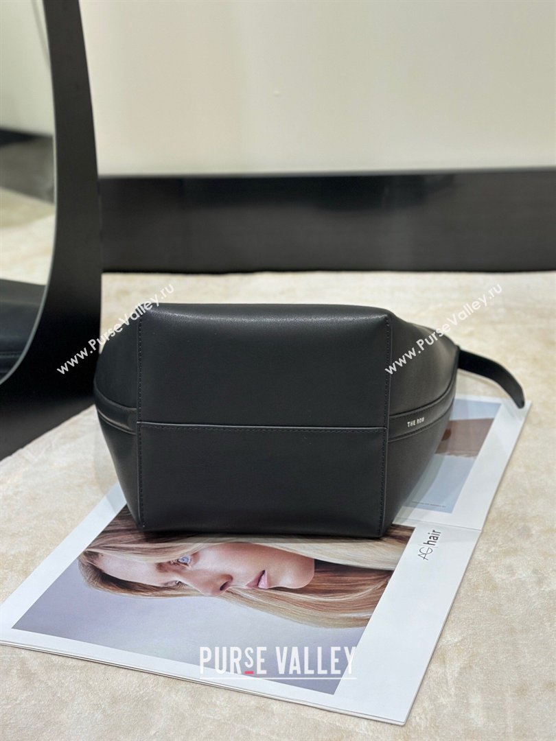 The Row Park Bucket Bag in Masoni Leather Black 2026 8860 (CL-260410050)