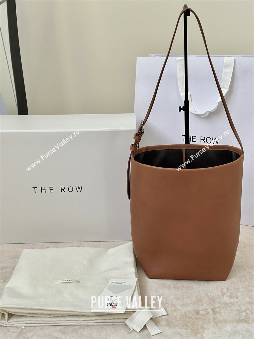 The Row Park Bucket Bag in Masoni Leather Tan Brown 2026 8860 (CL-260410045)