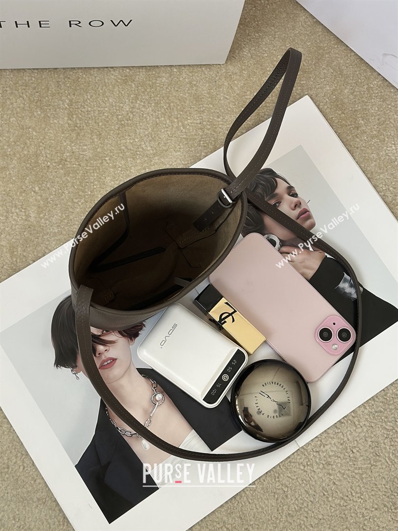 The Row N/S Park Crossbody Bag in Bonaudo Grained Leather Dark Brown 2026 8859 (CL-260410051)