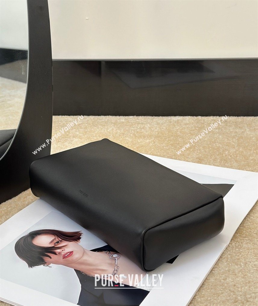 The Row Squared Compact Clutch Bag in Nappa Leather Black 2026 8858 (CL-260410002)