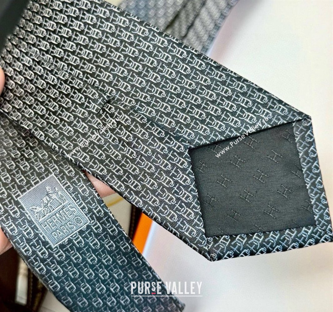 Hermes 7 H au Maillon Silk Tie Grey 2025 H051304 (XMN-250513018)