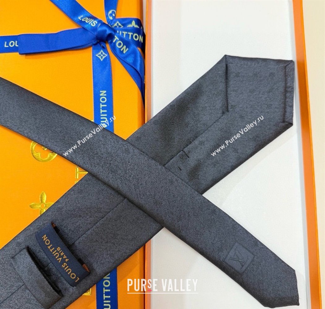 Louis Vuitton Damier Classique Silk Tie Dark Blue 2025 (XMN-250724108)