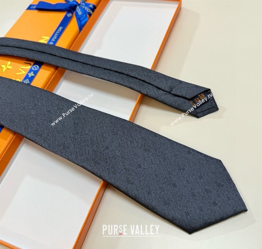Louis Vuitton Damier Classique Silk Tie Dark Blue 2025 (XMN-250724108)
