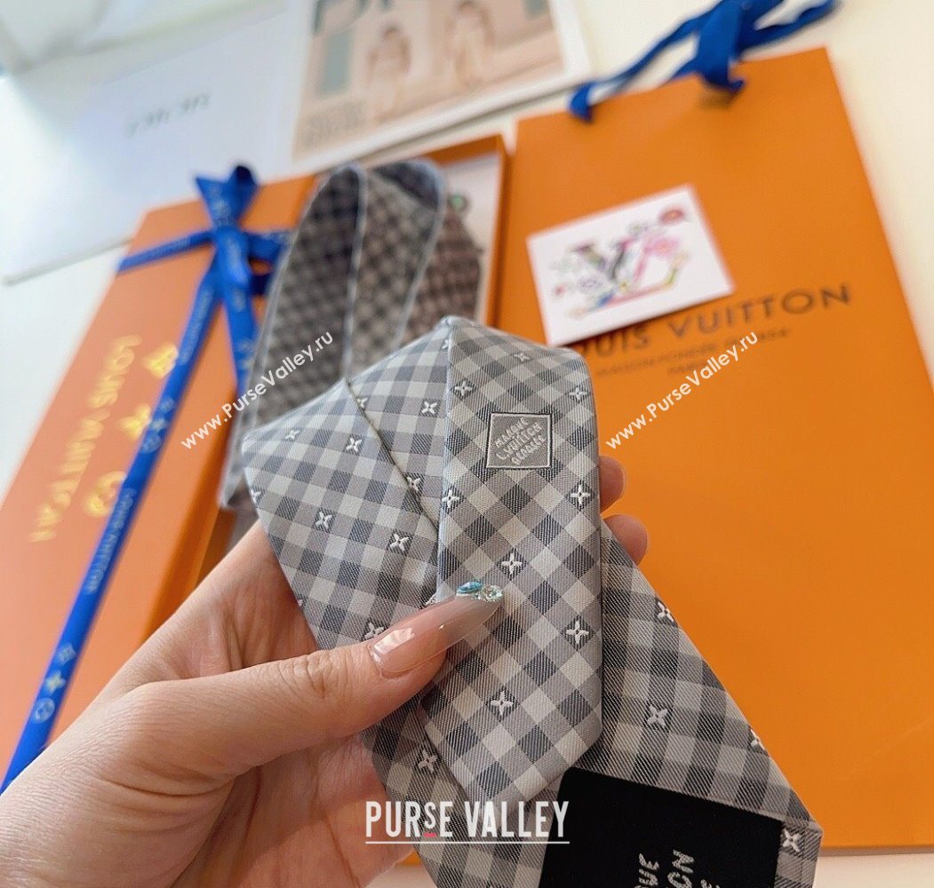 Louis Vuitton Flower Check Tie Light Grey 2025 0724 (XMN-250724104)