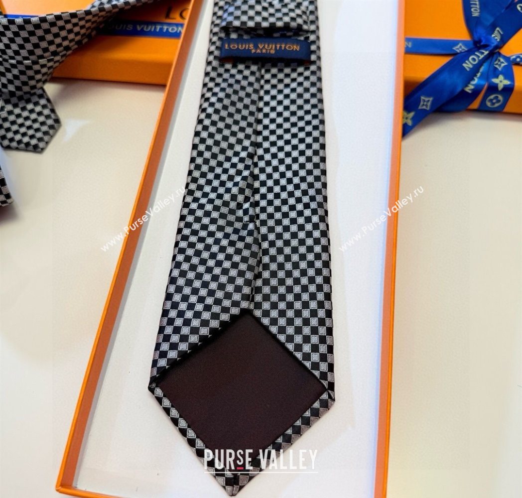 Louis Vuitton Damier Classique Silk Tie Black/White 2025 PR091040 (XMN-250910129)