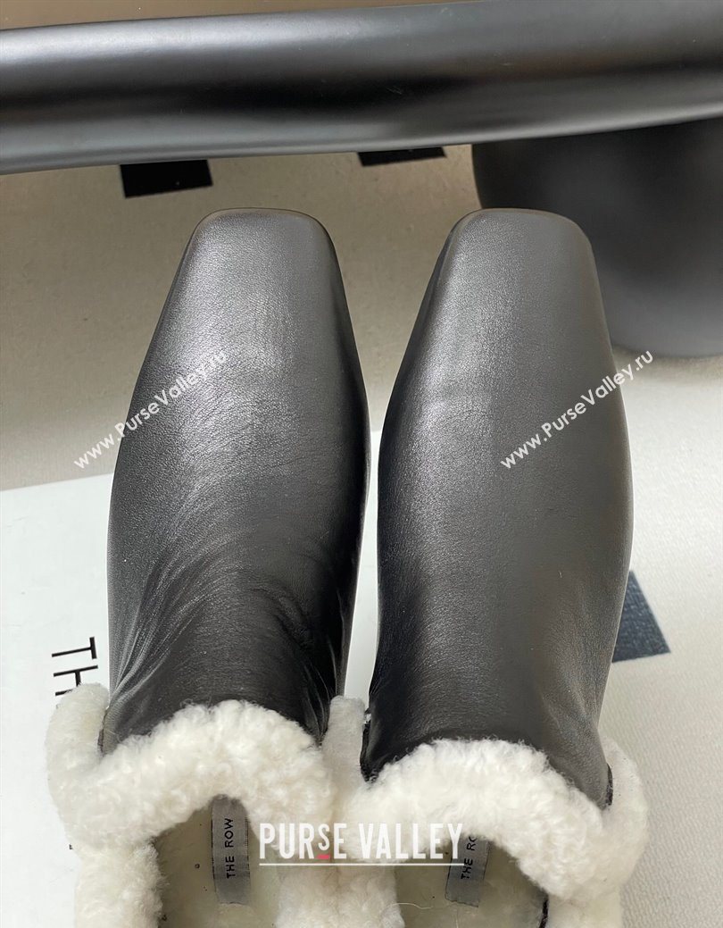 The Row Lambskin and Wool Flat Ankle Boots Black 2025 TR102801 (MD-251028068)