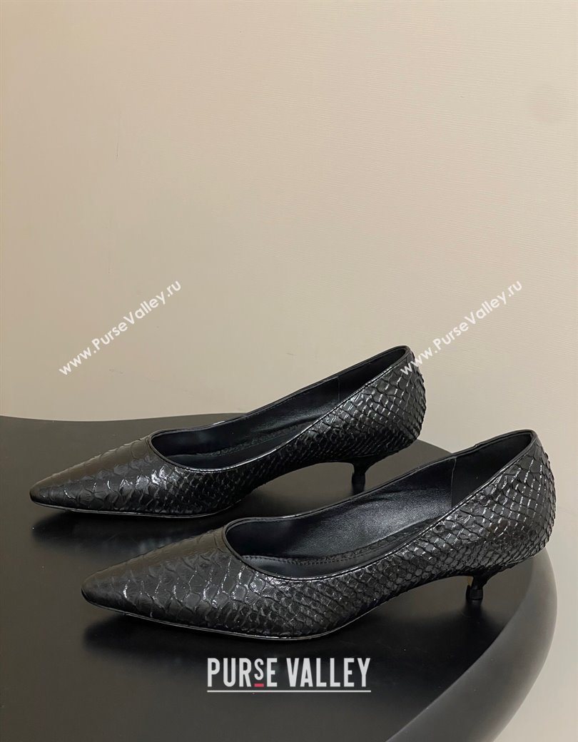 The Row Liisa Kitten Two Pumps 3.5cm in Embossed Leather Black 2025 TR120813 (MD-251208119)