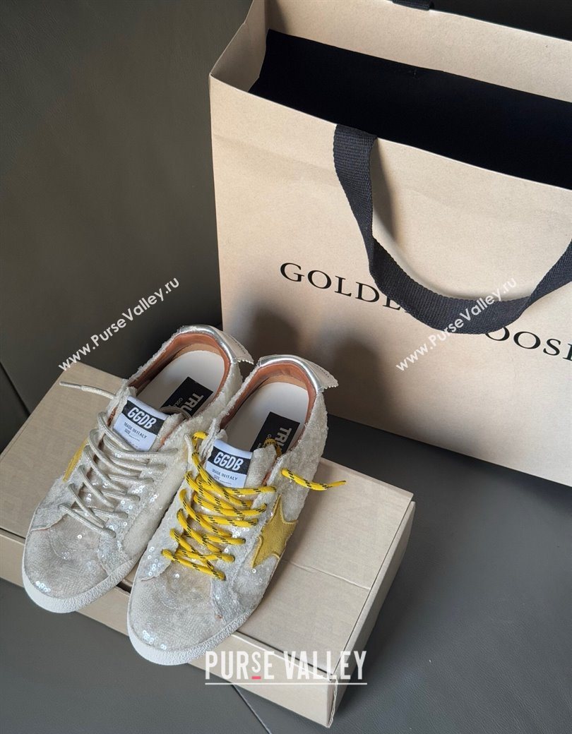 Golden Goose Womens True-Star in white sequins with yellow star and silver leather heel tab 2025 0902 (13-250902107)