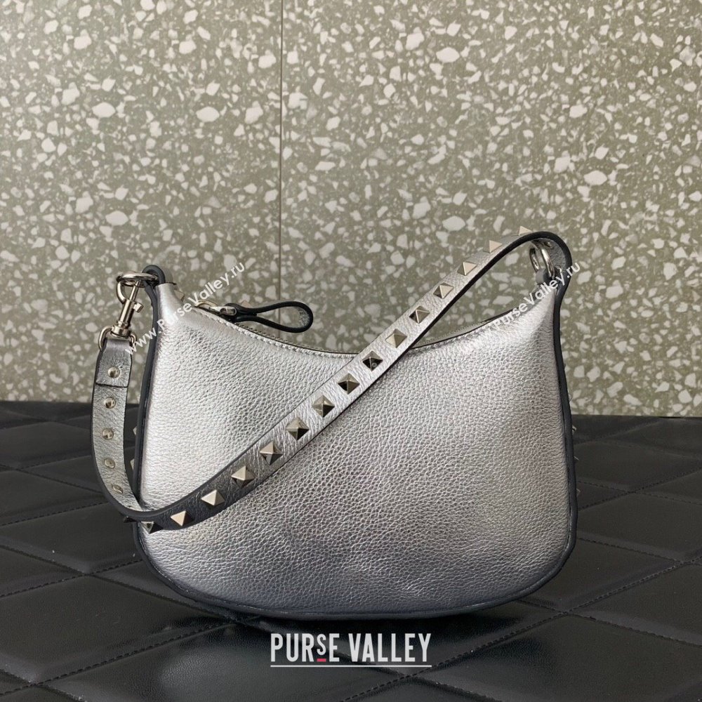 Valentino Mini Rockstud Hobo bag in Grainy Calfskin Silver 2023 VL0513 (LN-231229031)