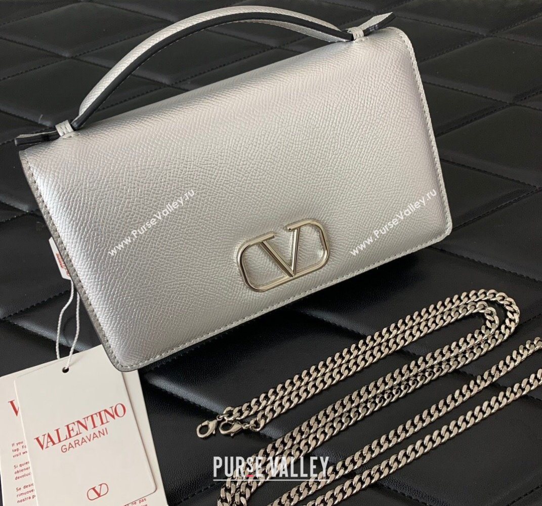 Valentino VLogo Signature Grainy Calfskin Wallet with Chain Silver 2025 VLTN068 (LKF-250626017)