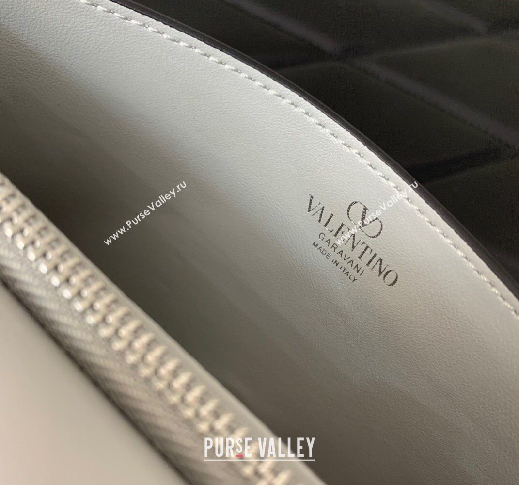 Valentino VLogo Signature Grainy Calfskin Wallet with Chain Silver 2025 VLTN068 (LKF-250626017)