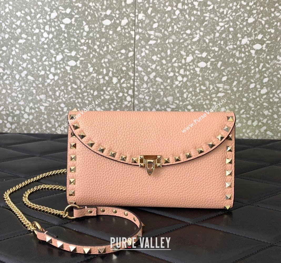 Valentino Rockstud Wallet with Chain in Grainy Calfskin Light Pink 2024 059 (LN-240220066)