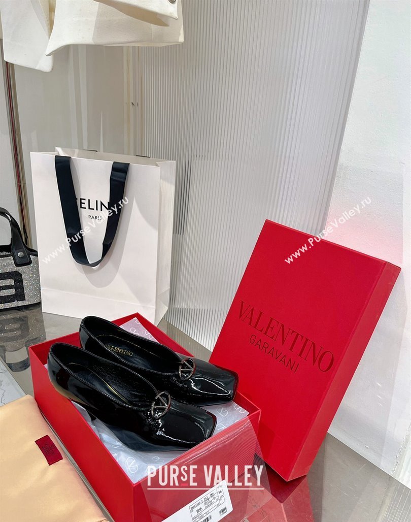 Valentino The Bold Edition VLogo Pumps 9.5cm in Patent Leather Black 2024 0227 (ZN-240227026)