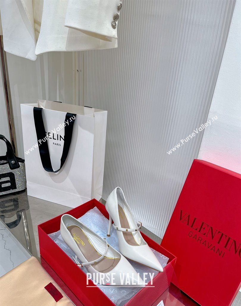 Valentino Roman Stud Mary Janes Pumps 9.5cm in Calfskin White 2024 (ZN-240227066)