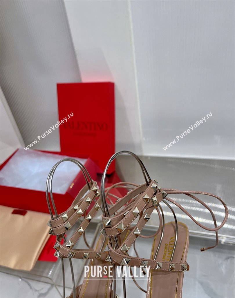 Valentino Rockstud Pumps 6cm with Wrap Strap and Lace-ups in Patent Leather Nude 2024 0227 (ZN-240227016)