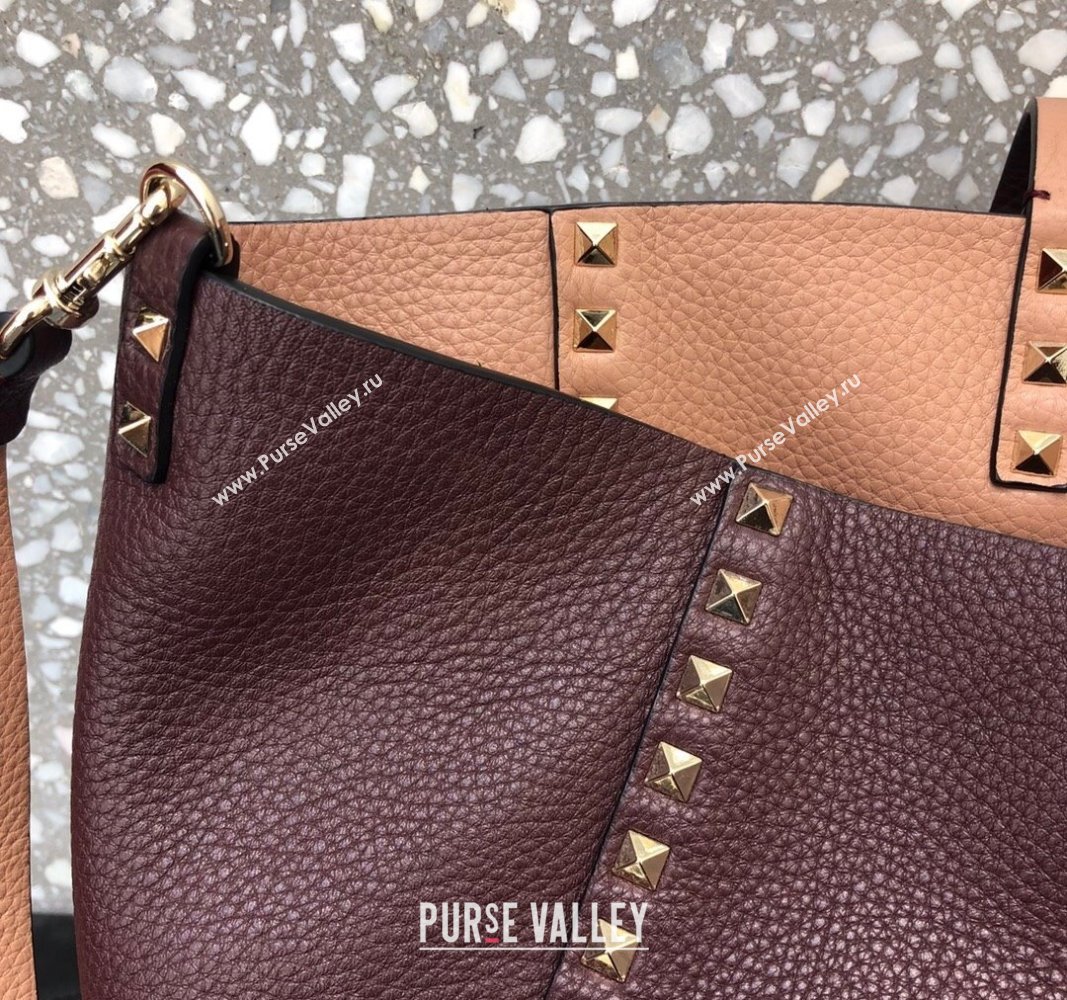 Valentino Rockstud Grainy Calfskin Reversible Tote Bag Burgundy/Nude 2024 0077 (LN-240313027)