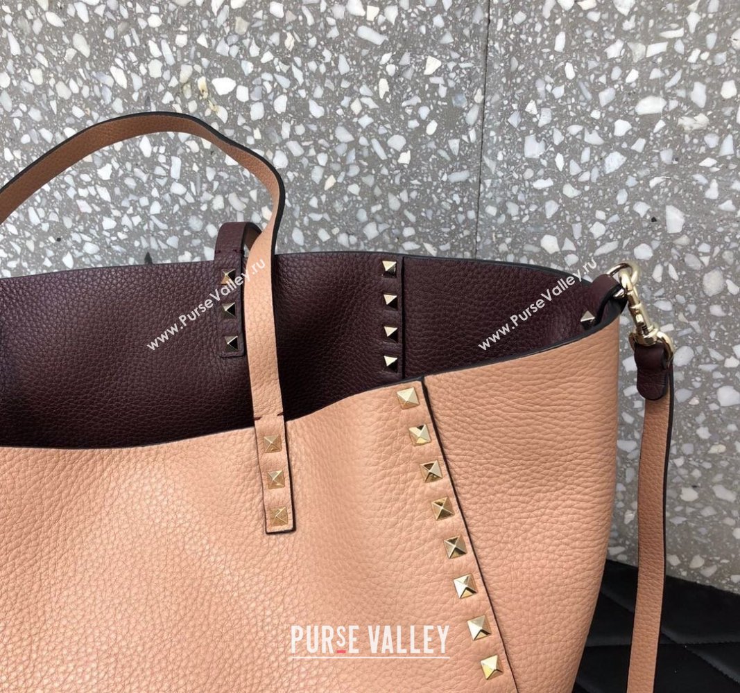 Valentino Rockstud Grainy Calfskin Reversible Tote Bag Burgundy/Nude 2024 0077 (LN-240313027)