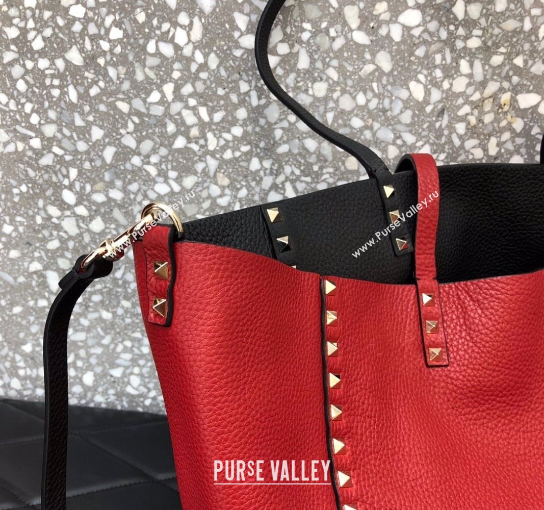 Valentino Rockstud Grainy Calfskin Reversible Tote Bag Red/Black 2024 0077 (LN-240313028)