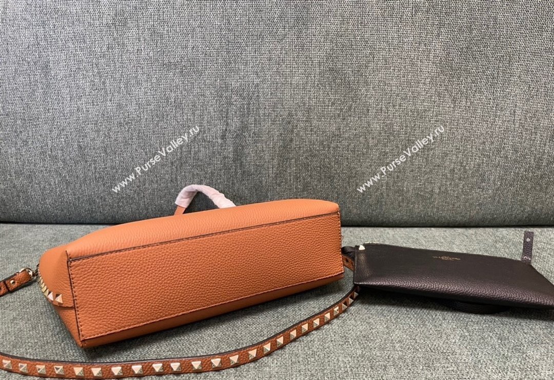 Valentino Rockstud Grainy Calfskin Small Tote Bag with Contrasting Lining Brown/Black 2024 0001 (JD-240313049)