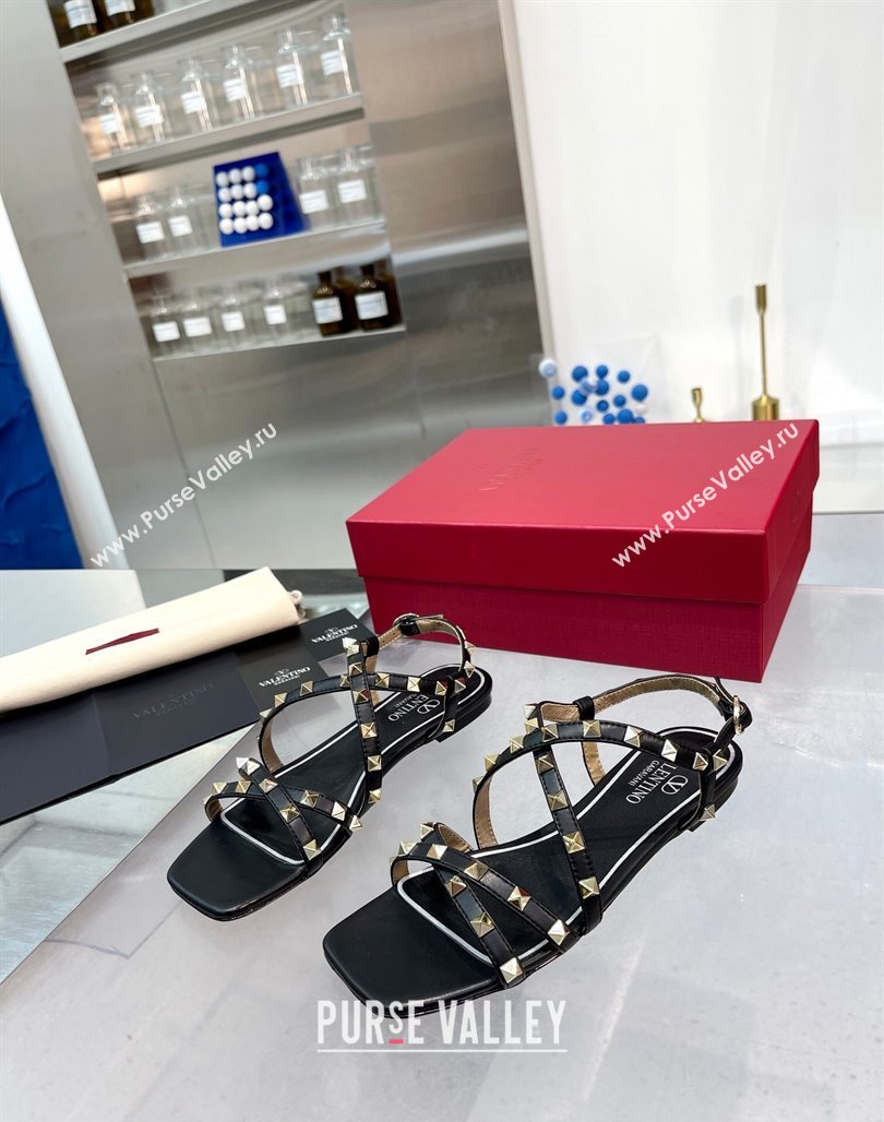 Valentino Rockstud Calfskin Flat Sandals with Strap Black 2024 0328 (XL-240328004)