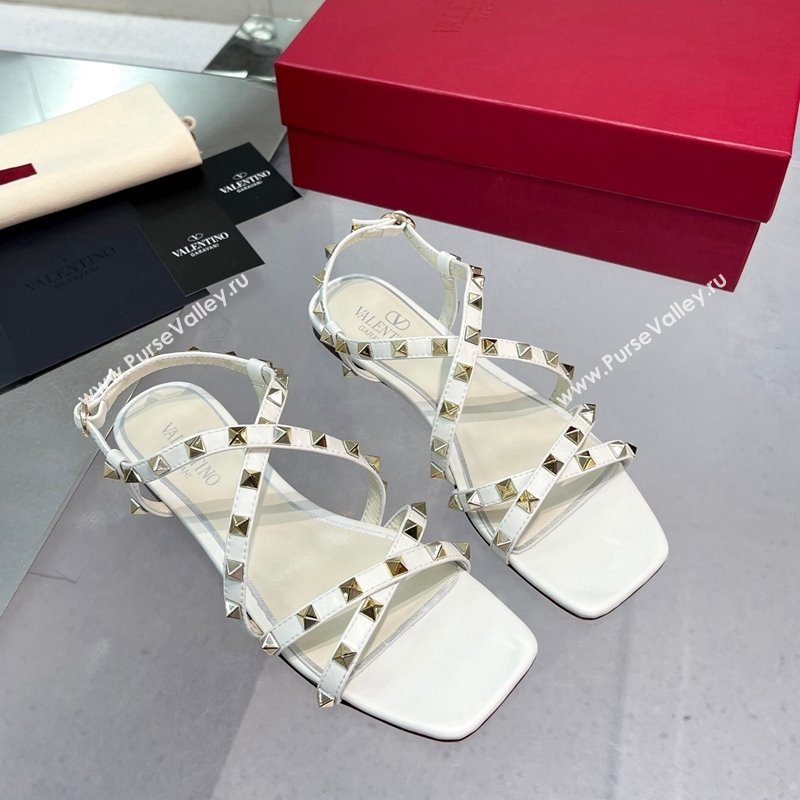 Valentino Rockstud Calfskin Flat Sandals with Strap White 2024 0328 (XL-240328005)