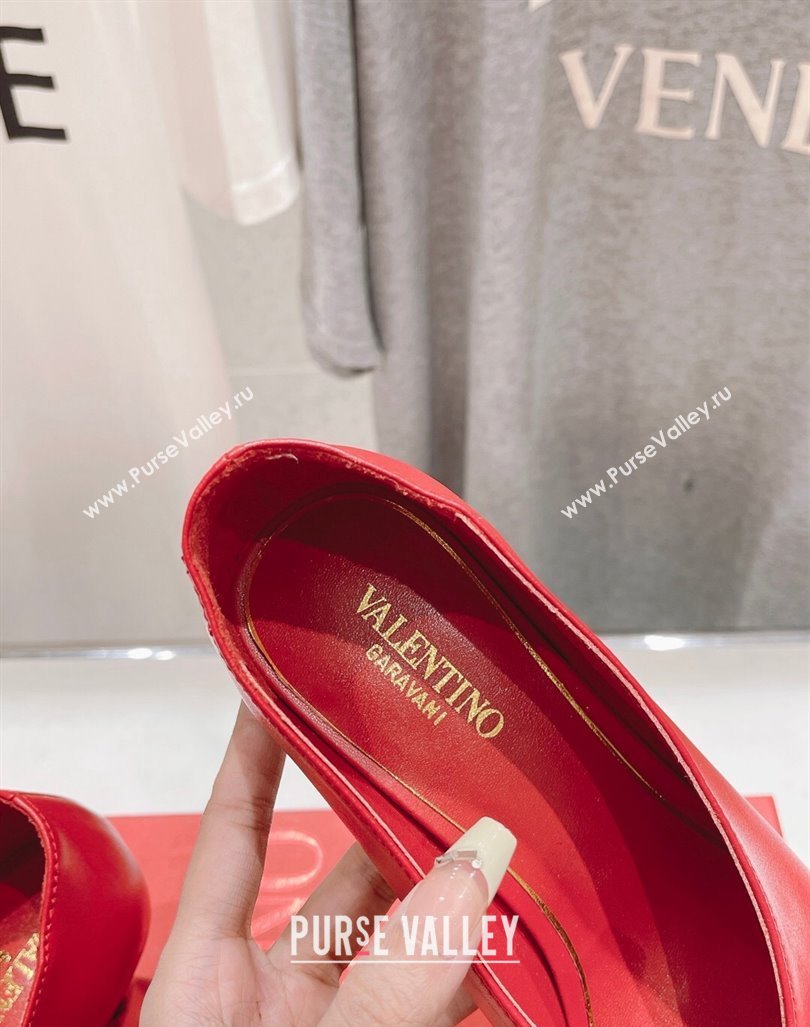 Valentino The Bold Edition VLogo Square Pumps 6.5cm in Calfskin Red 2024 (MD-240429180)