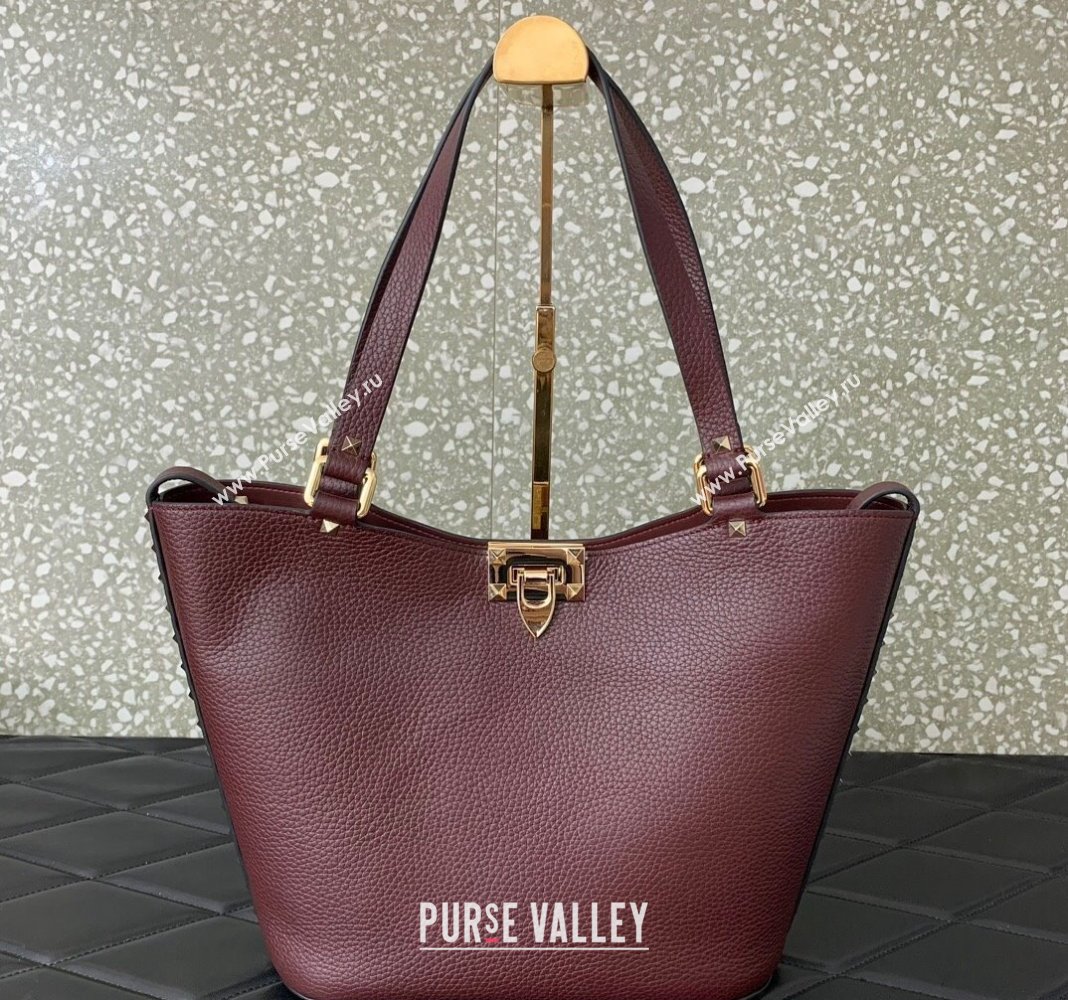 Valentino Rockstud Calfskin Shopping bag Burgundy 2024 0055 (LN-2405241136)