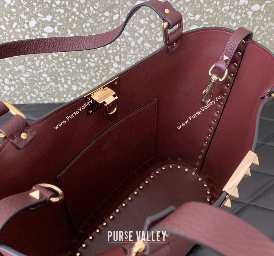 Valentino Rockstud Calfskin Shopping bag Burgundy 2024 0055 (LN-2405241136)