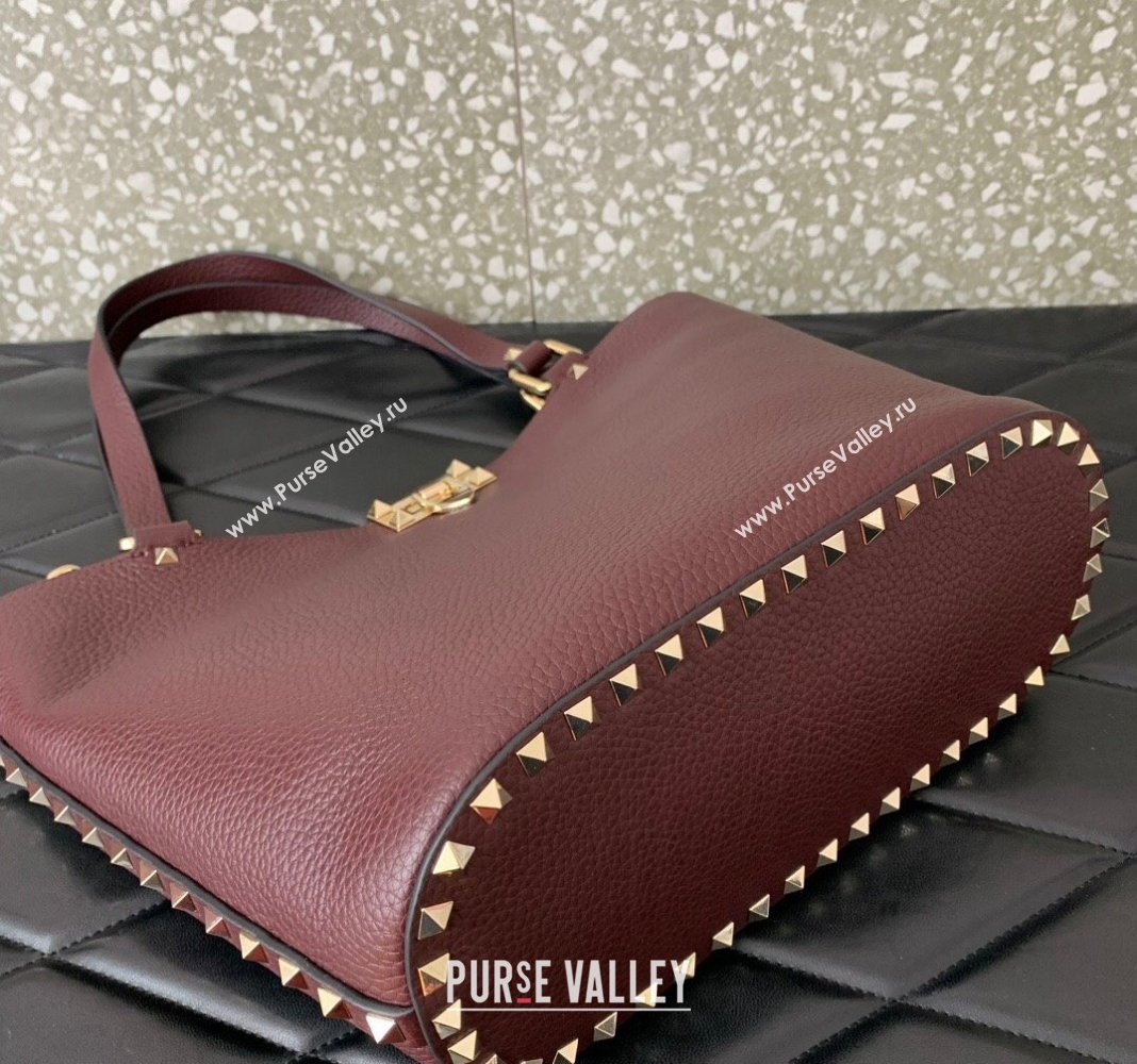 Valentino Rockstud Calfskin Shopping bag Burgundy 2024 0055 (LN-2405241136)