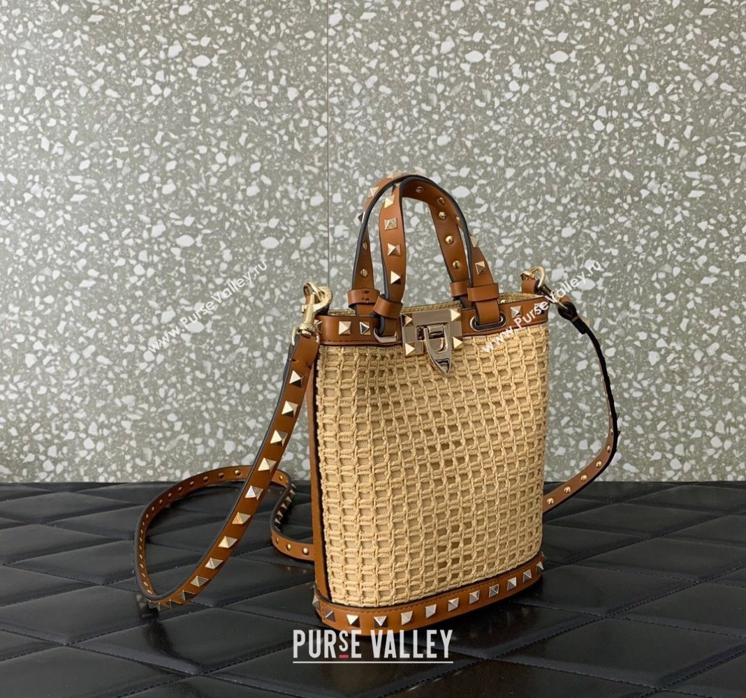 Valentino Mini Rockstud Bucket Bag in Woven Raffia Straw Beige/Brown 2024 0314 (LN-2405241148)