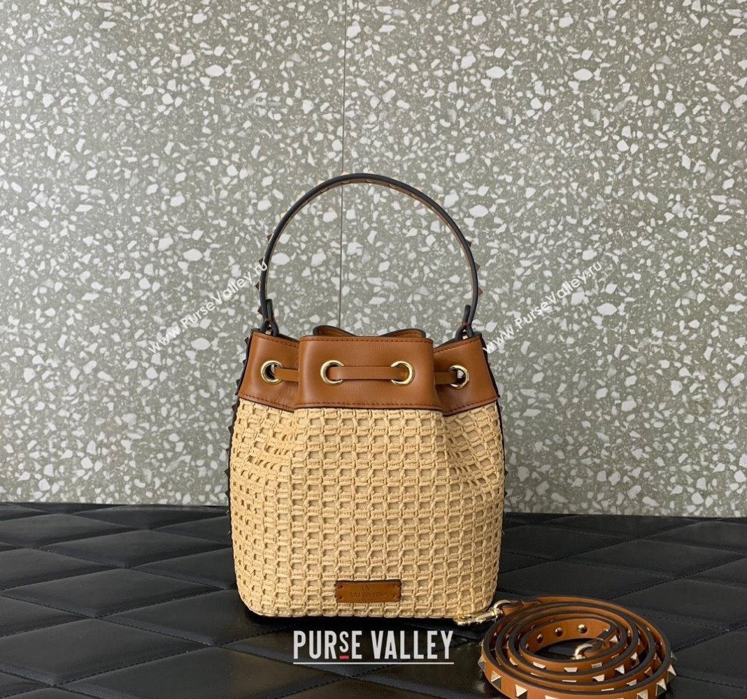 Valentino Mini Rockstud Bucket Bag in Woven Raffia Straw Beige/Brown 2024 03191 (LN-2405241150)