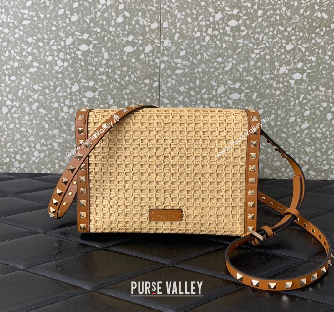 Valentino Small Rockstud Shoulder Bag in Woven Raffia Straw Beige/Brown 2024 03221 (LN-2405241149)