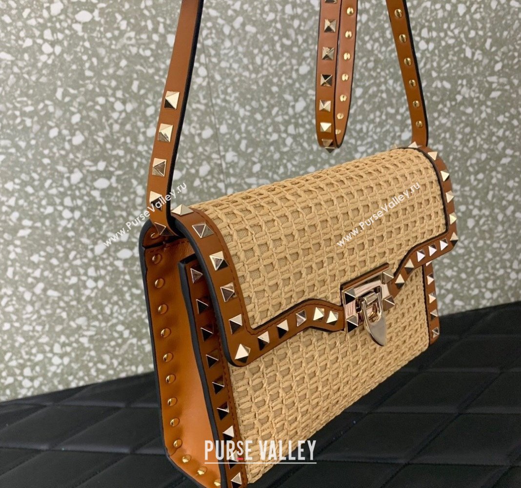 Valentino Small Rockstud Shoulder Bag in Woven Raffia Straw Beige/Brown 2024 03221 (LN-2405241149)