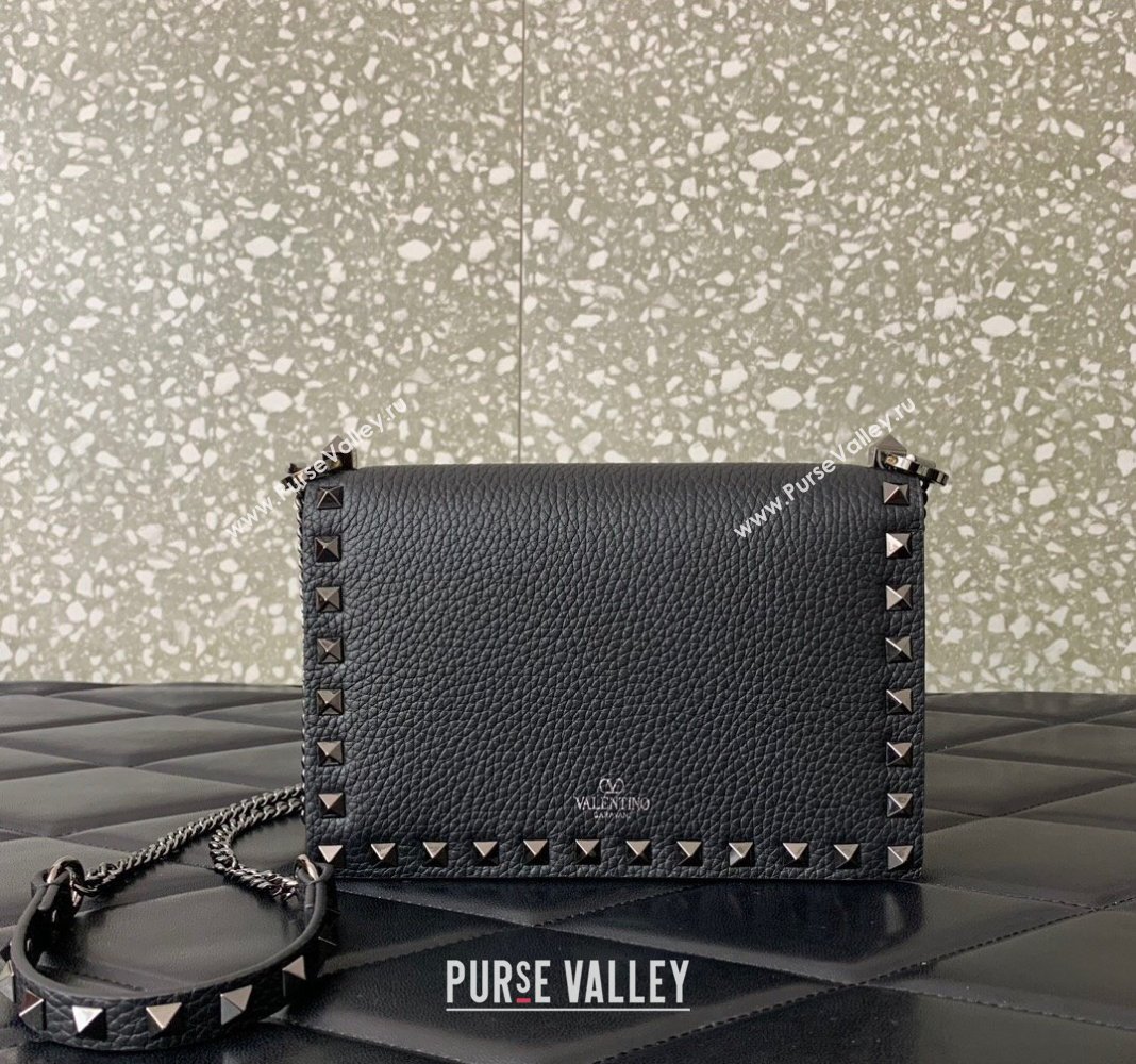 Valentino Rockstud Grainy Calfskin Pouch Chain Mini Bag Black/Gunmetal 2024 VLTN057 (LN-240525002)