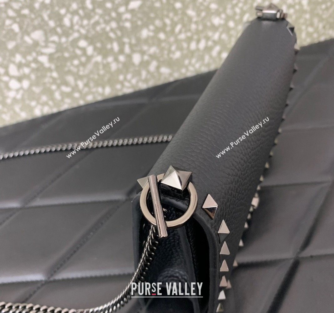 Valentino Rockstud Grainy Calfskin Pouch Chain Mini Bag Black/Gunmetal 2024 VLTN057 (LN-240525002)