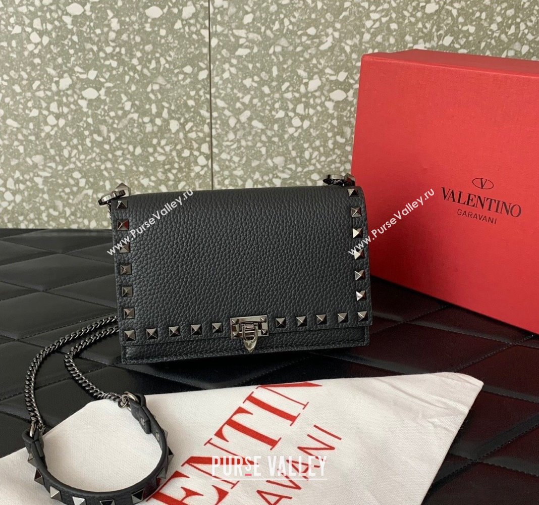 Valentino Rockstud Grainy Calfskin Pouch Chain Mini Bag Black/Gunmetal 2024 VLTN057 (LN-240525002)