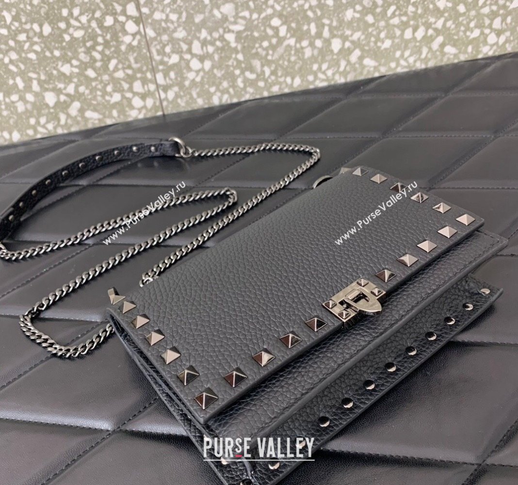 Valentino Rockstud Grainy Calfskin Pouch Chain Mini Bag Black/Gunmetal 2024 VLTN057 (LN-240525002)