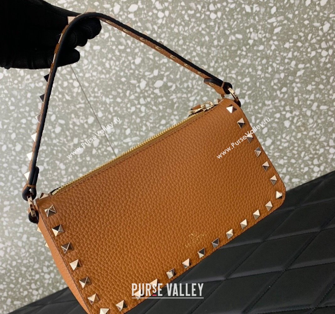 Valentino Small Rockstud Crossbody Bag in Grainy Calfskin Golden Brown 2024 VLTN0311 (JD-2405241145)