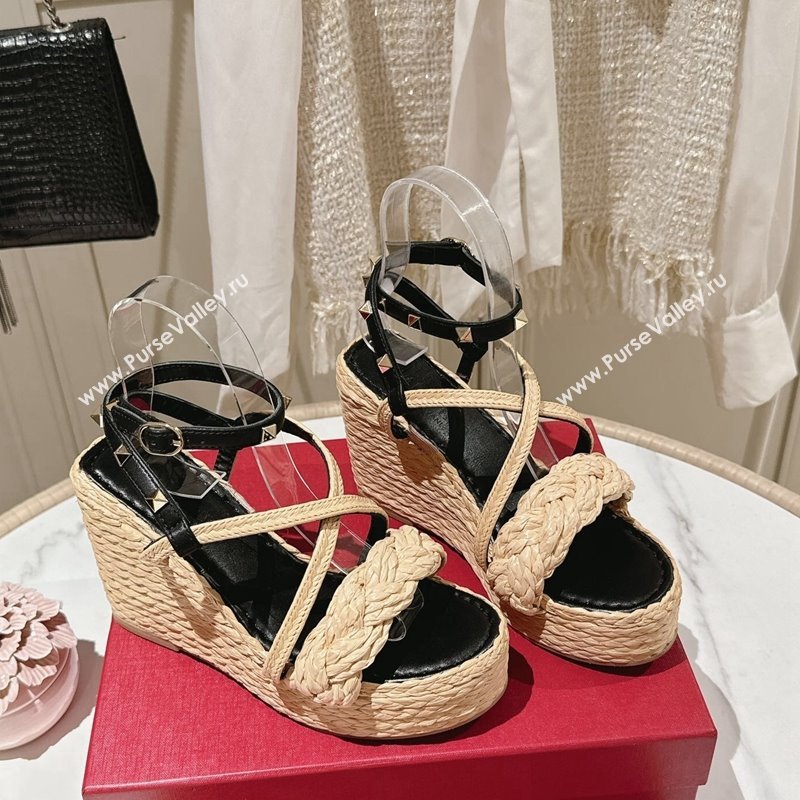 Valentino Rockstud Ankle Strap Wedge Sandals 10cm in Calfskin and Straw-Like Black 2024 0611 (MD-240612109)