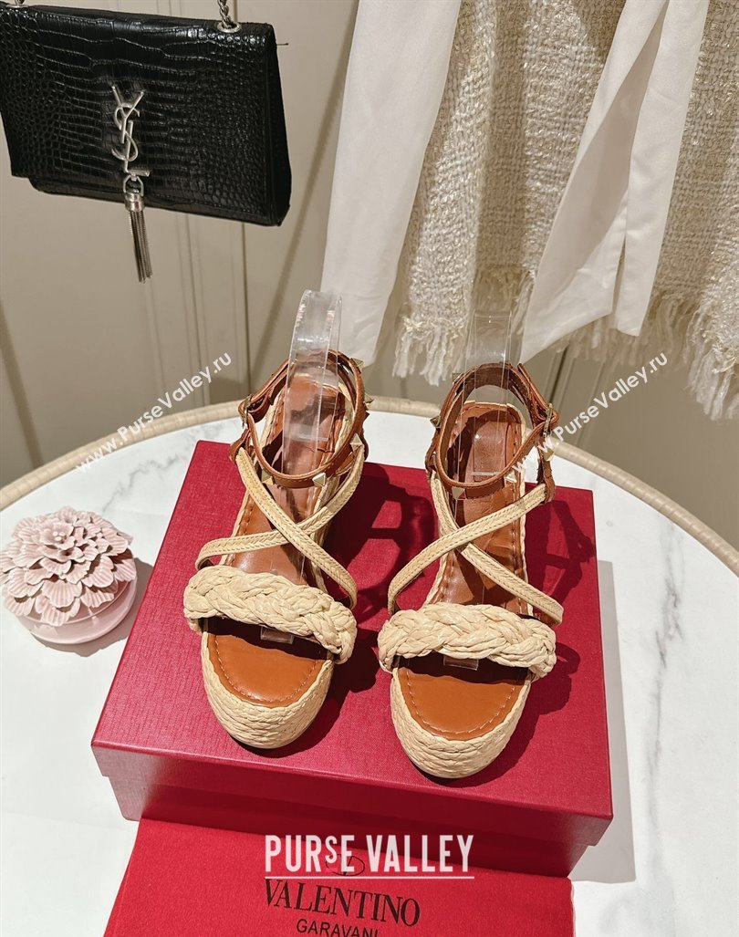 Valentino Rockstud Ankle Strap Wedge Sandals 10cm in Calfskin and Straw-Like Brown 2024 0611 (MD-240612110)