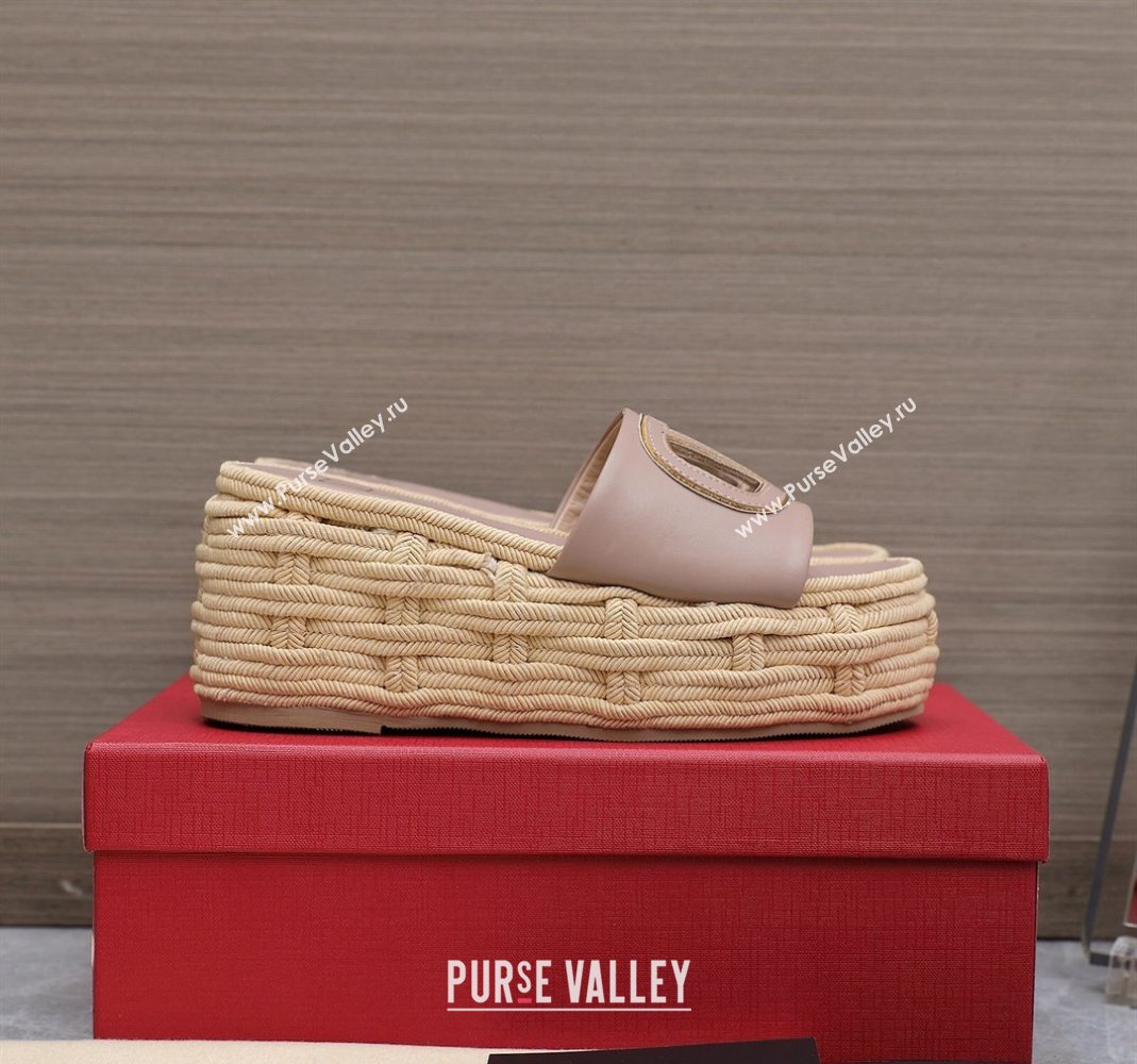 Valentino VLogo Cut-out Wedge Sandals 8.5cm in Calfskin and Rope Light Pink 2024 0612 (MD-240612131)