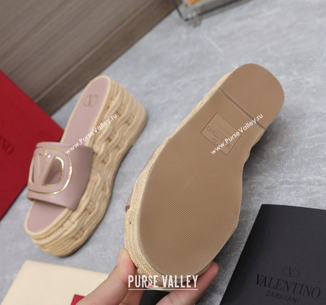 Valentino VLogo Cut-out Wedge Sandals 8.5cm in Calfskin and Rope Light Pink 2024 0612 (MD-240612131)