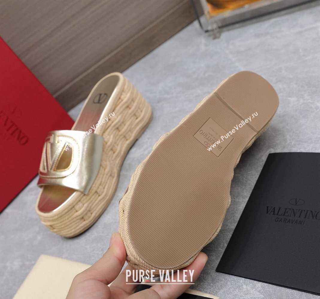 Valentino VLogo Cut-out Wedge Sandals 8.5cm in Calfskin and Rope Gold 2024 0612 (MD-240612132)